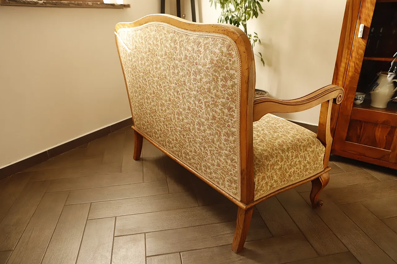 Salotto con rivestimento floreale, anni '900 7